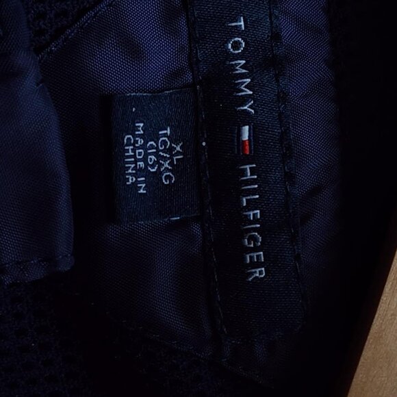 Tommy Hilfiger hooded jacket with pockets (kids) - Picture 2 of 4